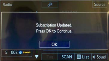 Sirius/XM caution message screen is displayed in English even when French language operation settings are selected