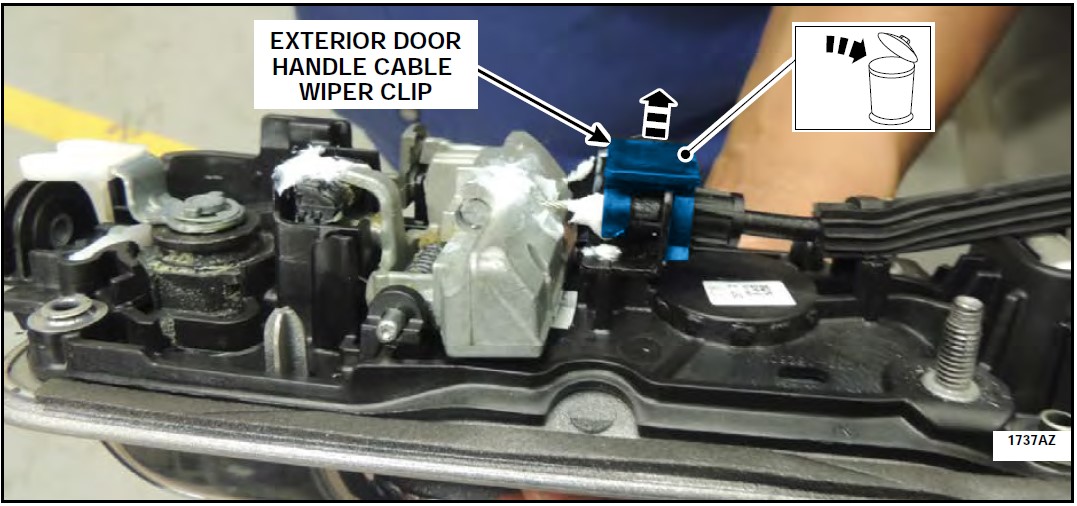 EXTERIOR DOOR HANDLE CABLE WIPER CLIP