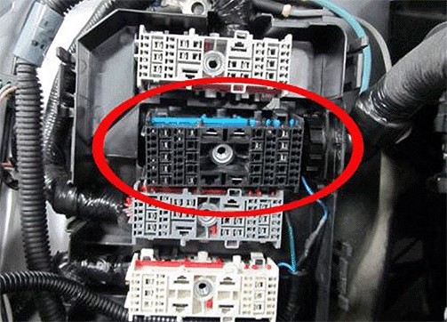 engine harness connector
